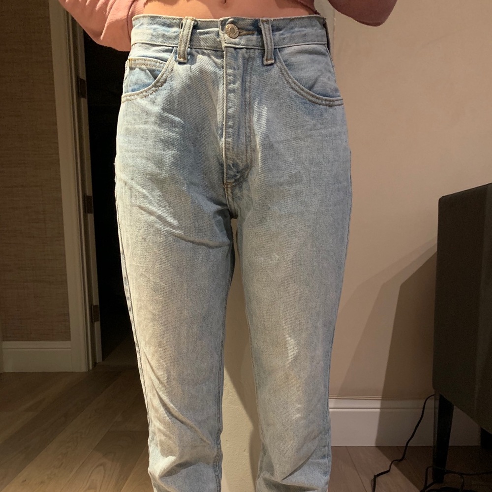 light wash, high waisted brandy melville jeans